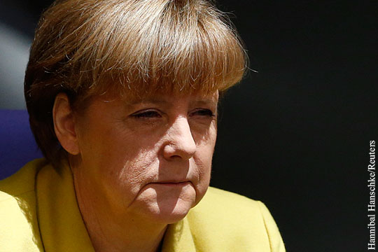 Меркель раскритиковала Москву за снятие запрета на поставки С-300 Ирану