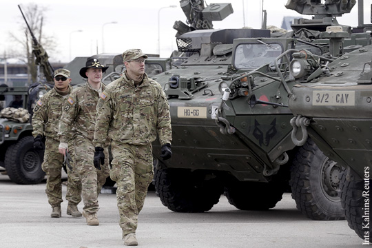 Министр обороны Латвии назвал три средства сдержать Россию