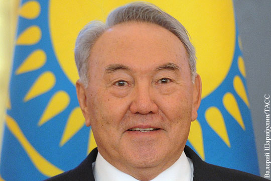 ЦИК Казахстана: Назарбаев набирает 97,7% голосов на выборах президента