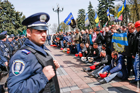 На Украине начались аресты протестующих шахтеров