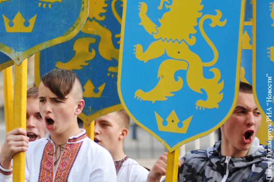 Пропаганда экстремизма на Украине нацелена на детей