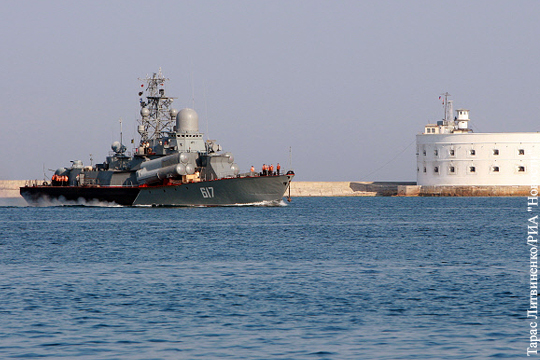 Киев исключил порты Крыма из перечня международных морских портов Украины