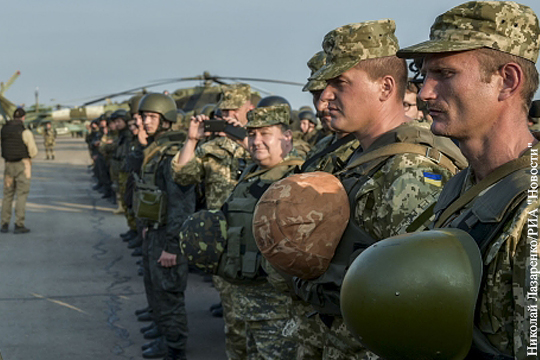 Советник Порошенко: Украину не пустят в НАТО в валенках и тулупах