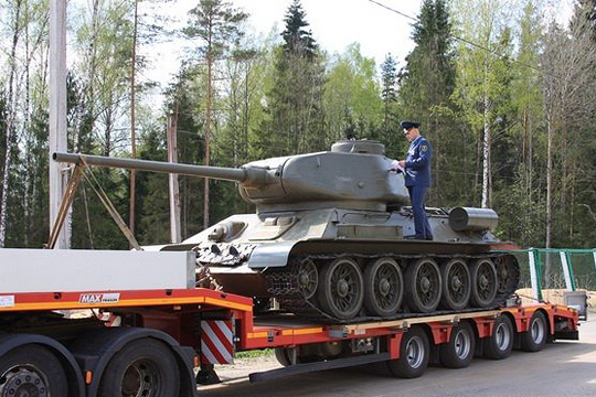 Белорусские таможенники не пропустили танк Т-34 на территорию ТС