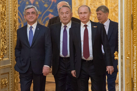 Киргизия принята в Евразийский экономический союз