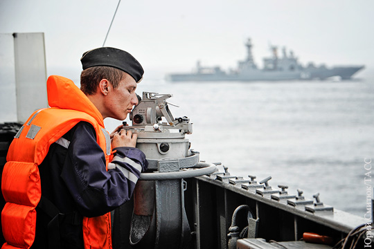 Боевые корабли России и Китая начали учения в Средиземном море