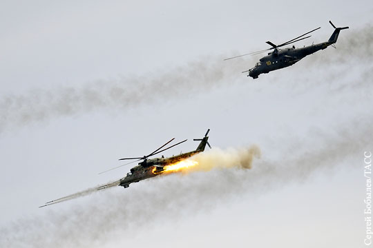 Генштаб: ВВС России отрабатывают удары по базам экстремистов с учетом опыта США