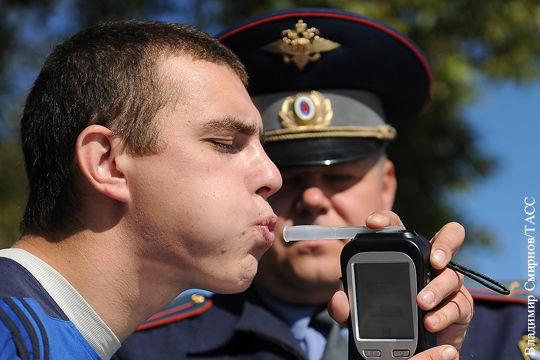 МВД заявило о намерении вернуться к сплошным проверкам водителей на алкоголь