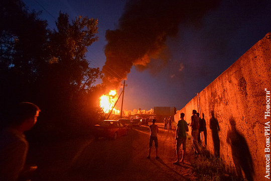 По факту пожара на нефтебазе под Киевом возбуждено второе дело