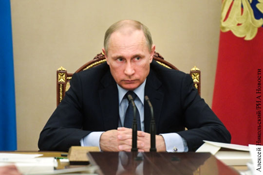Путин ответил на слова Порошенко о долге перед Россией