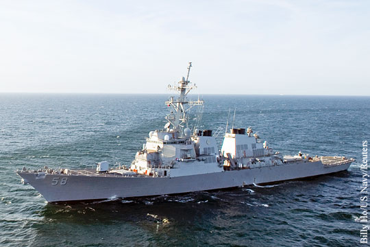 Источник: Два военных корабля США и Франции вошли в Черное море