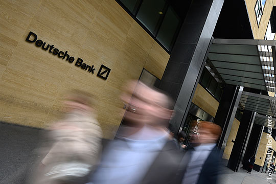 СМИ: США намерены наказывать иностранные банки за работу с Россией
