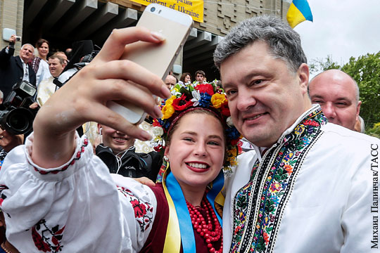 Порошенко назвал украинцев «уникальной политической нацией»