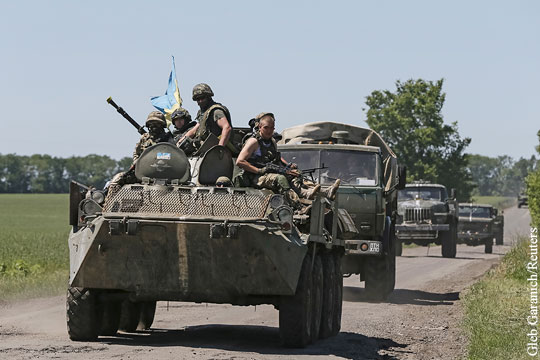 Советник Порошенко назвал технику для украинских военных «старым хламом»