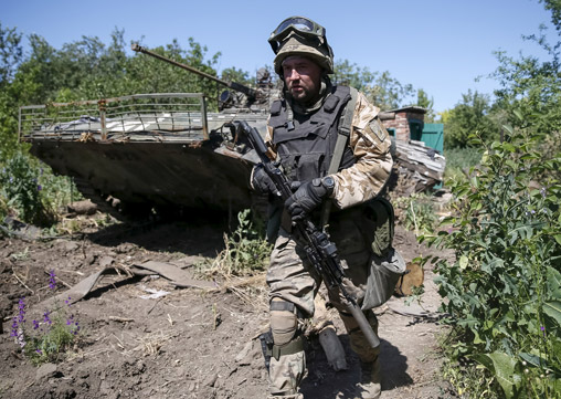 Киев заявил о гибели пяти силовиков за сутки в Донбассе