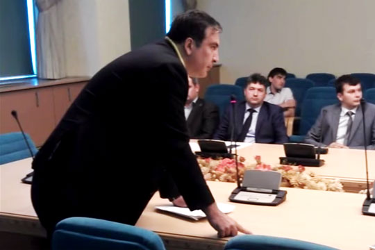 В авиакомпании МАУ обнародовали данные о полетах Саакашвили