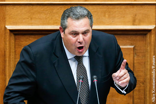 Министр обороны Греции: Ципраса в Брюсселе пытались свергнуть
