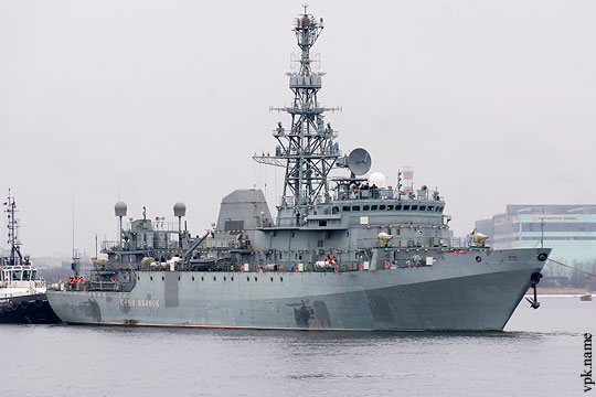 ВМФ пополнится разведывательным кораблем для слежения за системой ПРО США