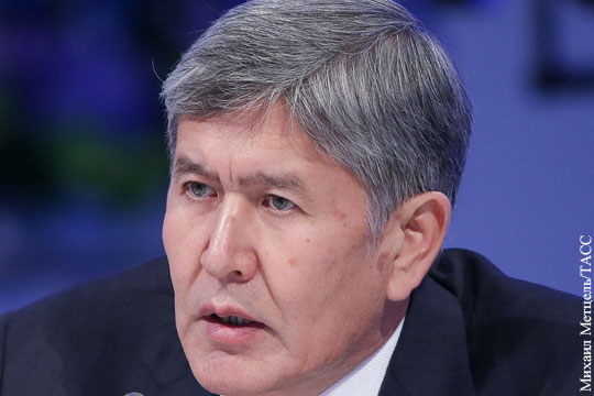 Президент Киргизии: США решили создать в республике управляемый хаос
