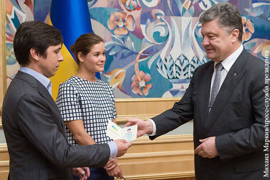 Порошенко предоставил гражданство Украины Марии Гайдар