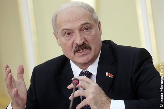 Лукашенко: Украина сама подставилась при воссоединении Крыма с Россией