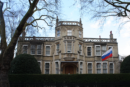 Посольство России: Британия на полгода задерживает выдачу виз дипломатам