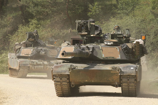 СМИ: Власти Польши предложили США старую военчасть под танки