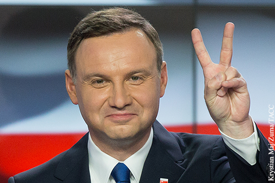 Дуда заявил о стремлении Польши превратиться из буферной зоны в «восточный фланг НАТО»