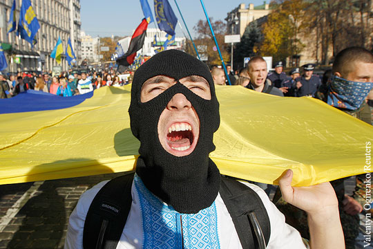 Готовность к митингам на Украине сменилась готовностью эмигрировать