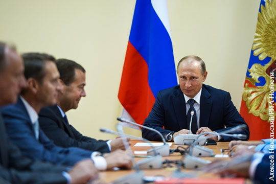 Путин: За рубежом готовят диверсантов для отправки в Крым