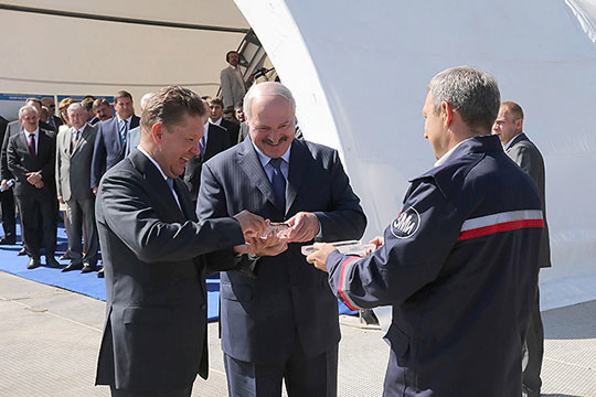 Лукашенко и Миллер открыли строительство «Газпром Центра» в Минске
