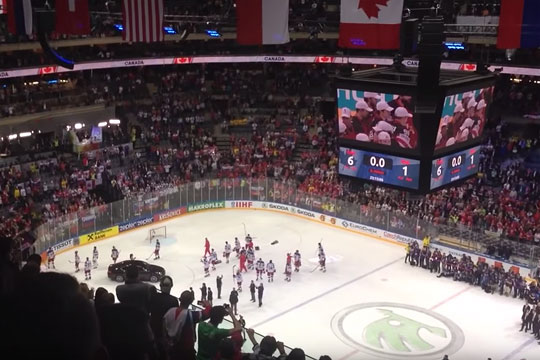 Федерацию хоккея России оштрафовали за инцидент с гимном Канады