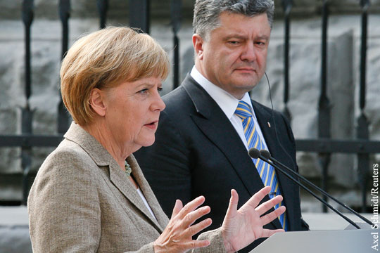 Меркель: Порошенко согласился отвести оружие калибром менее 100 мм