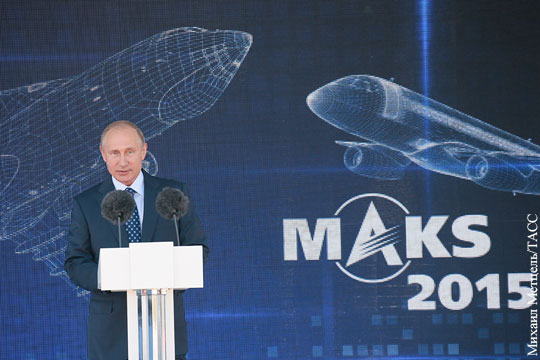 Путин открыл авиакосмический салон МАКС-2015