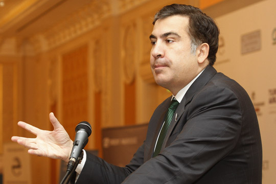 Саакашвили ответил на слова Коломойского о «собаке без намордника»