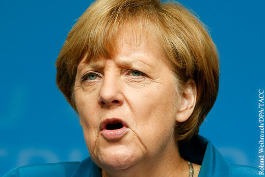 Меркель заявила о необходимости активнее бороться с подстрекателями в Facebook