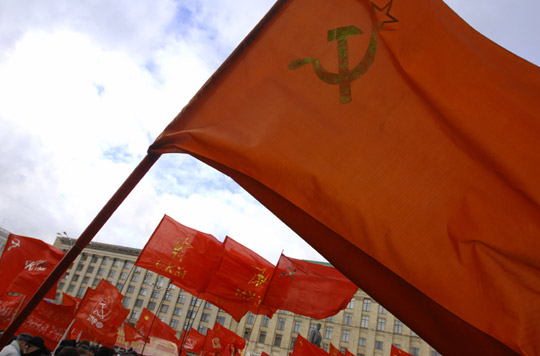 День тишины в Новосибирске начался с агитации за КПРФ 