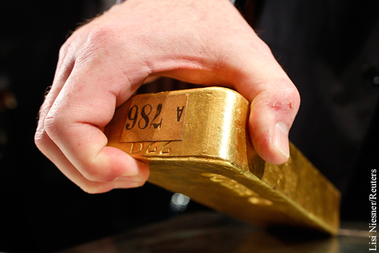 СМИ: Европейские страны отзывают свои золотые запасы из США