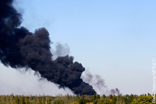 Источник: На окраине Донецка взорвали военные склады