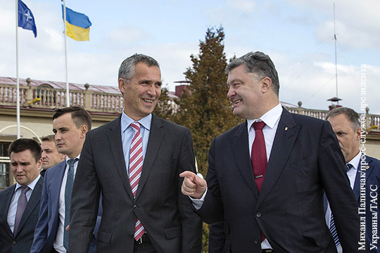 Порошенко рассказал украинцам про близость с НАТО