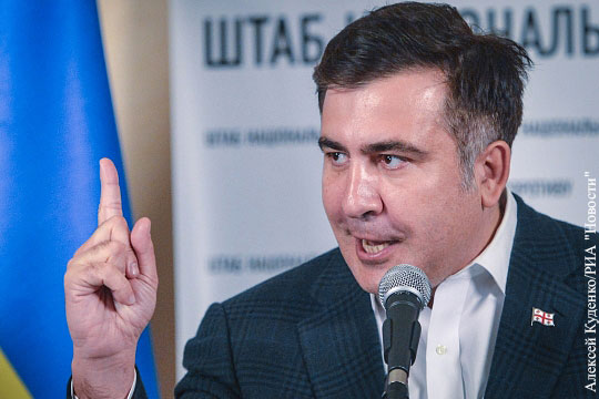 Саакашвили обвинил Яценюка в махинациях на таможне