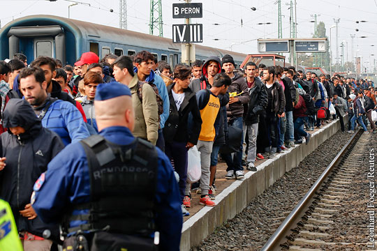 СМИ: ЕС готовит депортацию сотен тысяч нелегальных мигрантов