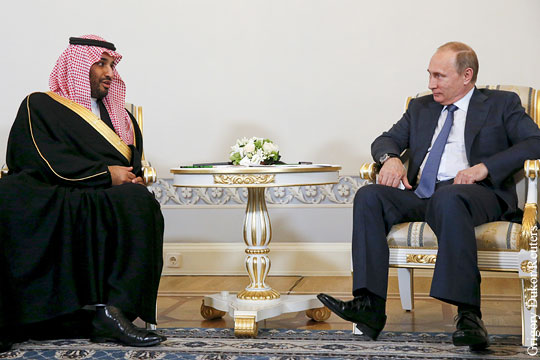 СМИ: Министр обороны Саудовской Аравии встретится с Путиным в Сочи