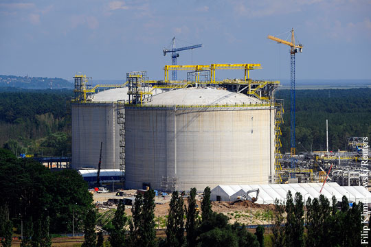 Отказ от российского газа уже приносит Польше огромные убытки