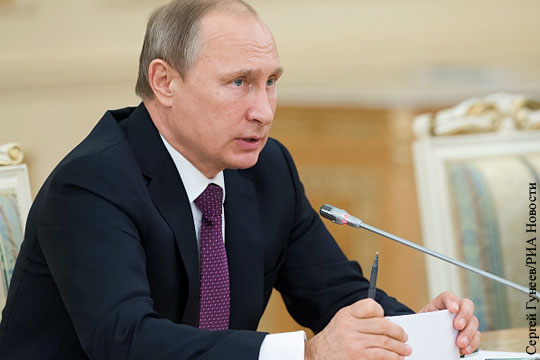 Путин поручил скорректировать стратегию нацбезопасности