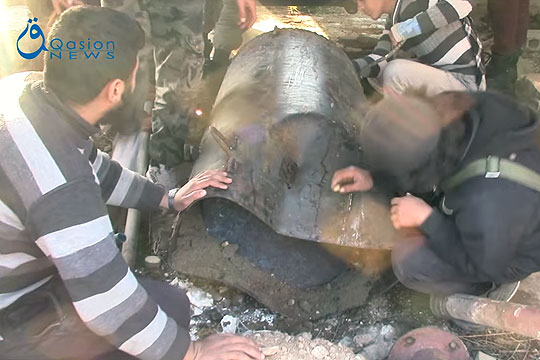 Запад катит на Асада бочковые бомбы