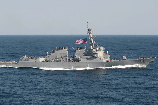США отправили эсминец испытать китайское терпение