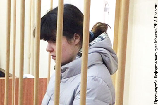 Смена фамилии привела Караулову в тюрьму
