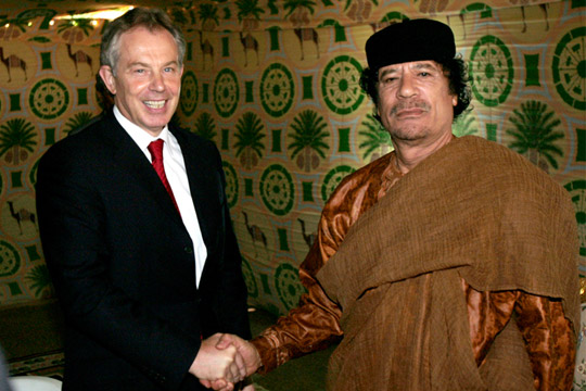 СМИ: Блэр пытался спасти Каддафи