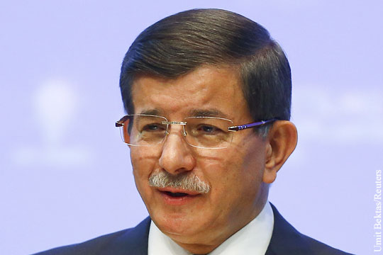 Премьер Турции  призвал разработать новую конституцию